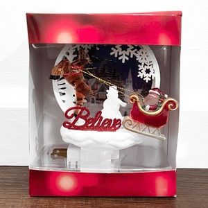 NWT St. Nicholas Square Night Light